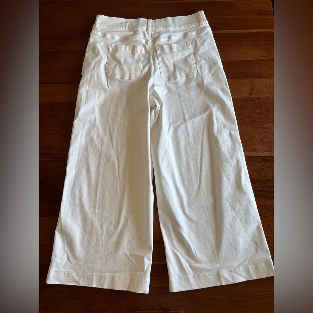 NWT SPANX Cropped Wide-Leg Jeans in White - Picture 5 of 15